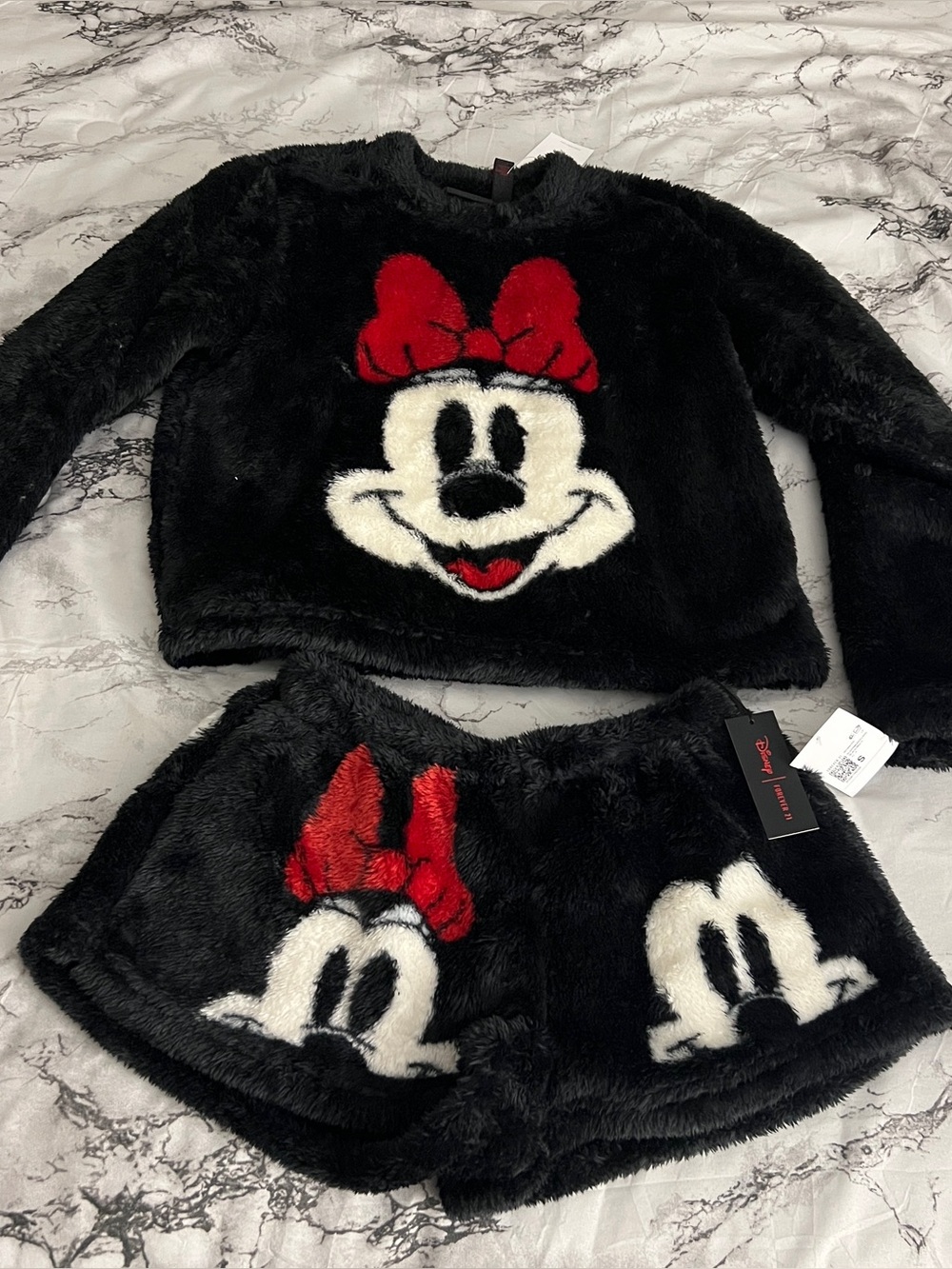 Forever 21 | NWT Disney Minnie Mouse PJ Set